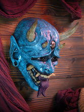 Cargar imagen en el visor de la galería, Máscara Hannya Azul Espectral
