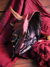 Cargar imagen en el visor de la galería, Máscara Hannya Rojo Tradicional
