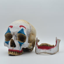 Cargar imagen en el visor de la galería, Joker Skull
